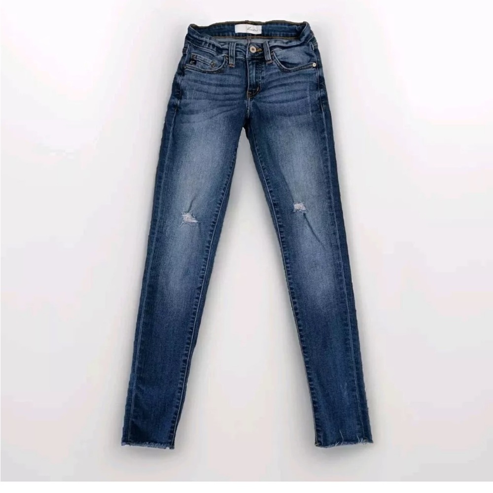 KanCan Mid-Rise Distressed Raw Edge 5 Pocket Skinny Jean Estilo Size 5/26